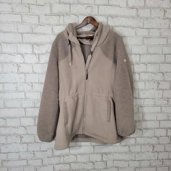 Koolaburra Jackets Coats Koolaburra By Ugg Cozy Sherpa